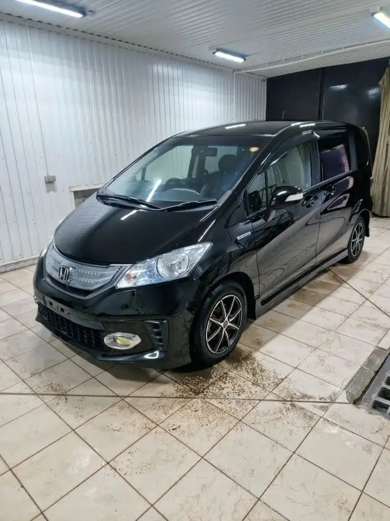 Toyota Alphard 2013 - Легковые автомобили (Авто) в Улан-Удэ