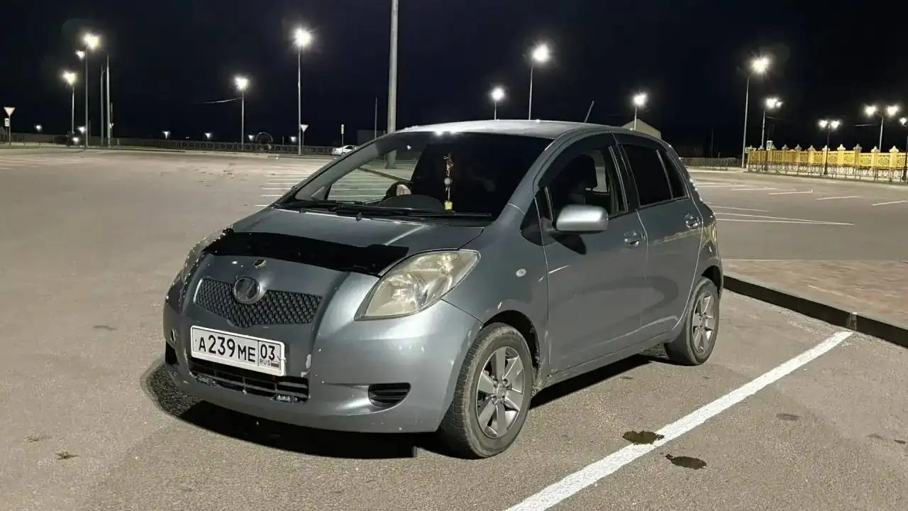 Toyota Vitz 2007 - Легковые автомобили (Авто) в Улан-Удэ