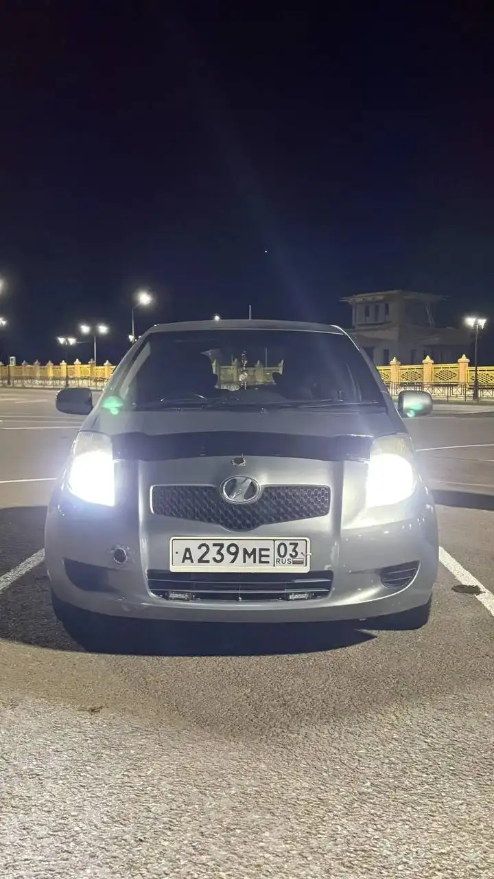 Toyota Vitz 2007 - Легковые автомобили (Авто) в Улан-Удэ