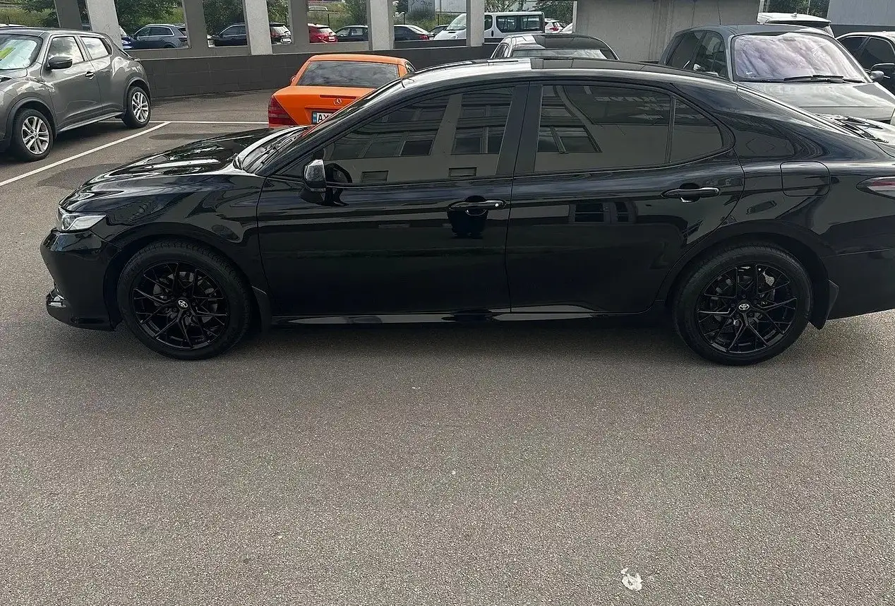 Toyota Camry 2017 - Toyota Camry (Авто) в Улан-Удэ