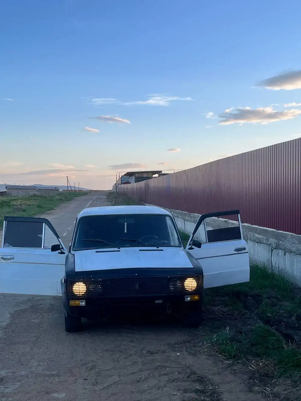 Автомобиль на ходу с документами - Авто в Улан-Удэ
