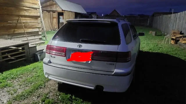 Toyota 1998 2.2 - Выкуп автомобилей в Улан-Удэ