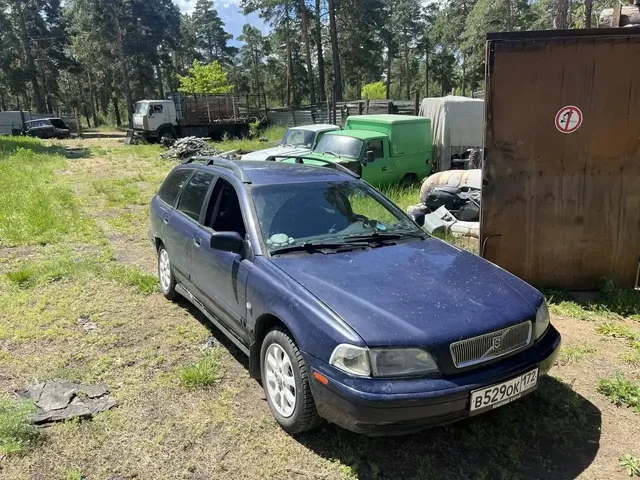 Продажа Volvo V40 1999 года - Легковые автомобили в Улан-Удэ