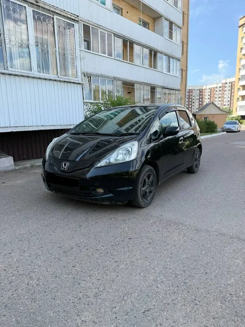 Honda Fit 2008 - Авто в Улан-Удэ