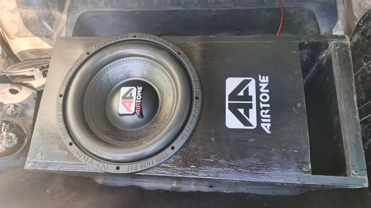 Сабвуфер Nitro 500 12D2 с усилителем и регулятором баса - Автоэлектроника (Авто) в Улан-Удэ