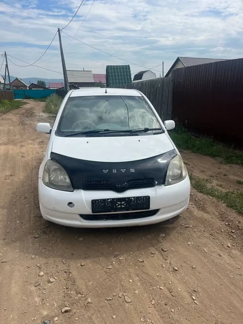 Продам Toyota Vitz 2001 - Авто в Улан-Удэ