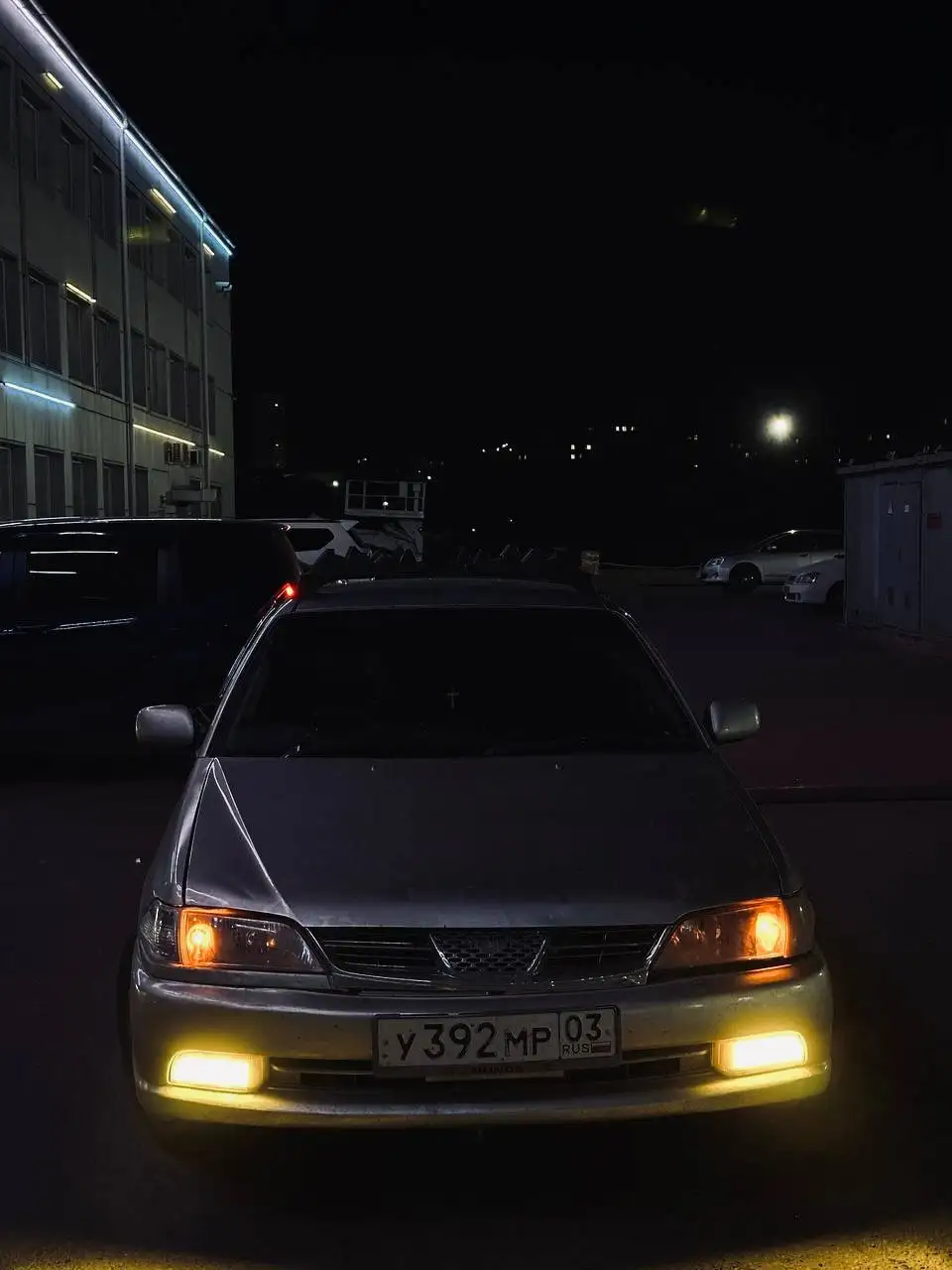 Carina 1.8 1999 рест - Легковые автомобили (Авто) в Улан-Удэ
