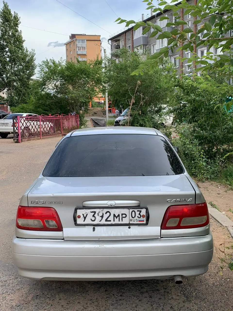 Carina 1.8 1999 рест - Легковые автомобили (Авто) в Улан-Удэ