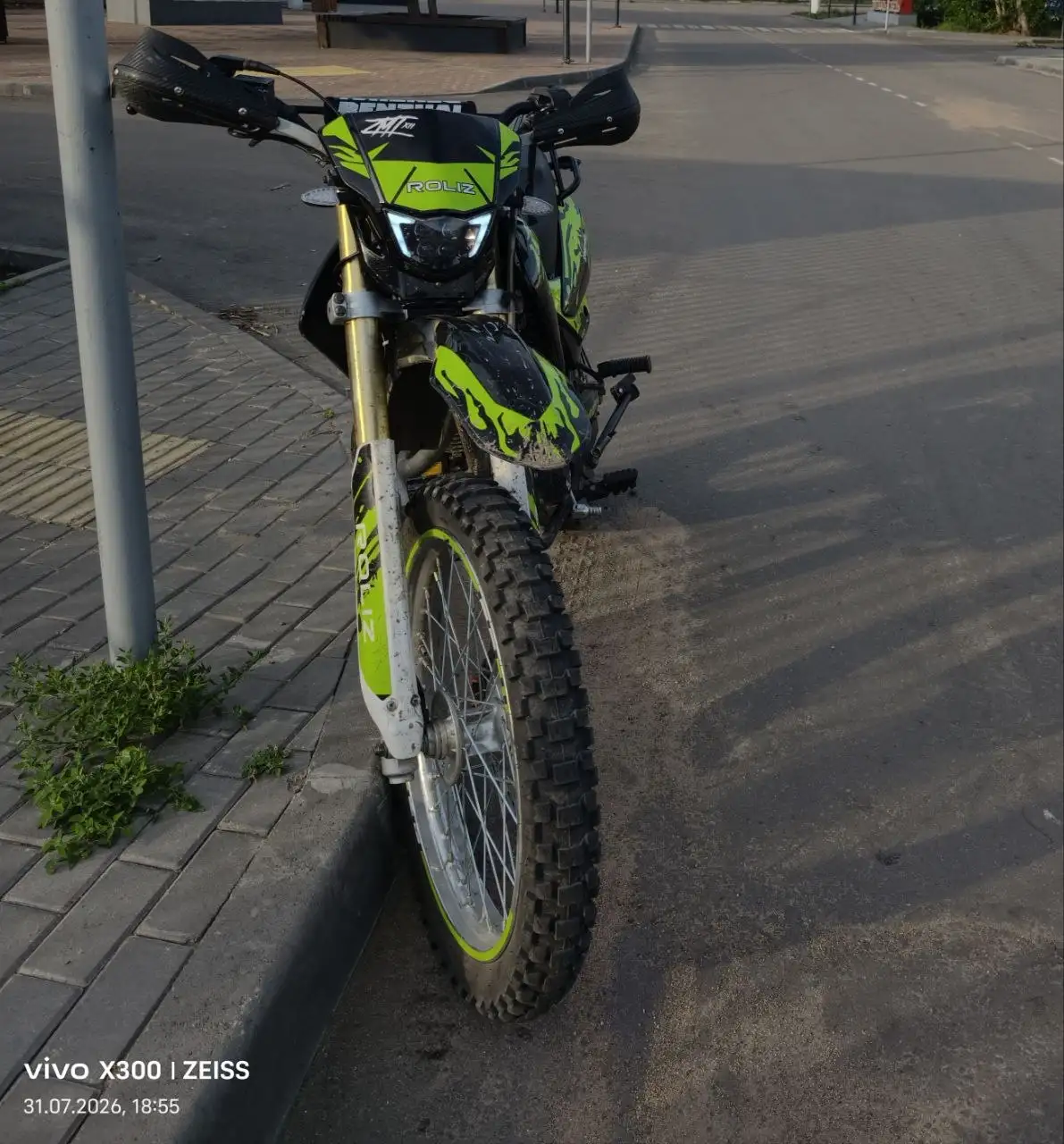 Мотоцикл ROLIZ 005 sport Lite 250cc на полном ходу - Авто в Улан-Удэ