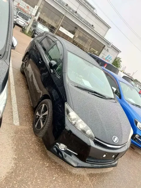 Toyota Wish 2015 года, пробег 123 000 км - Авто в Улан-Удэ