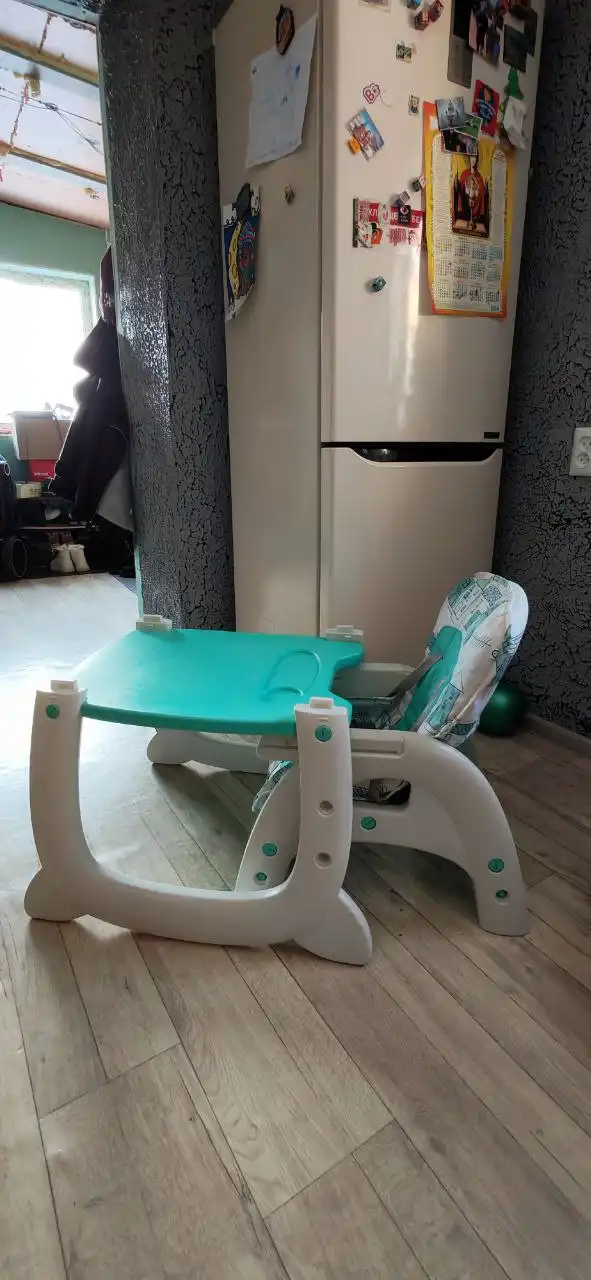 Продам стульчик устойчивый легко моется - Барахолка в Белгород