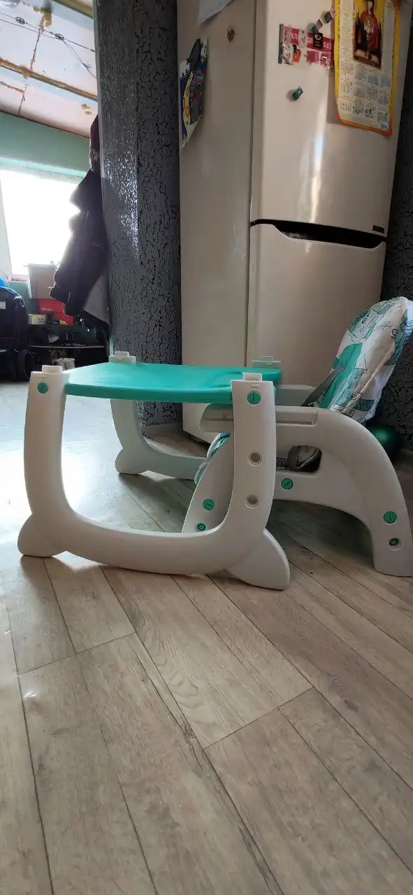 Продам стульчик устойчивый легко моется - Барахолка в Белгород