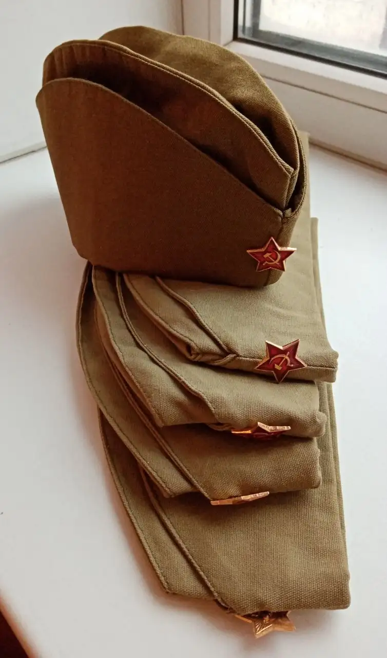 Пилотки размеры 55-58 - Головные уборы (Барахолка) в Белгород