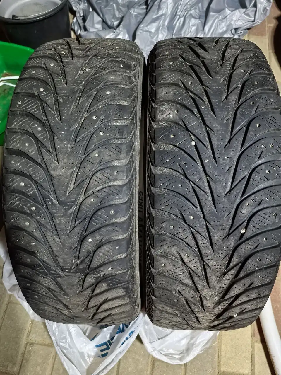 Продажа зимней резины 225/55 R18 Michelin и Yokohama - Шины и диски (Авто) в Белгород