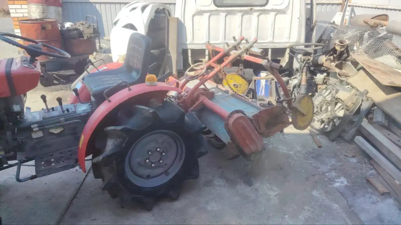 Продам 4вд 15 л/с фреза с новыми ножами - Барахолка в Уссурийск