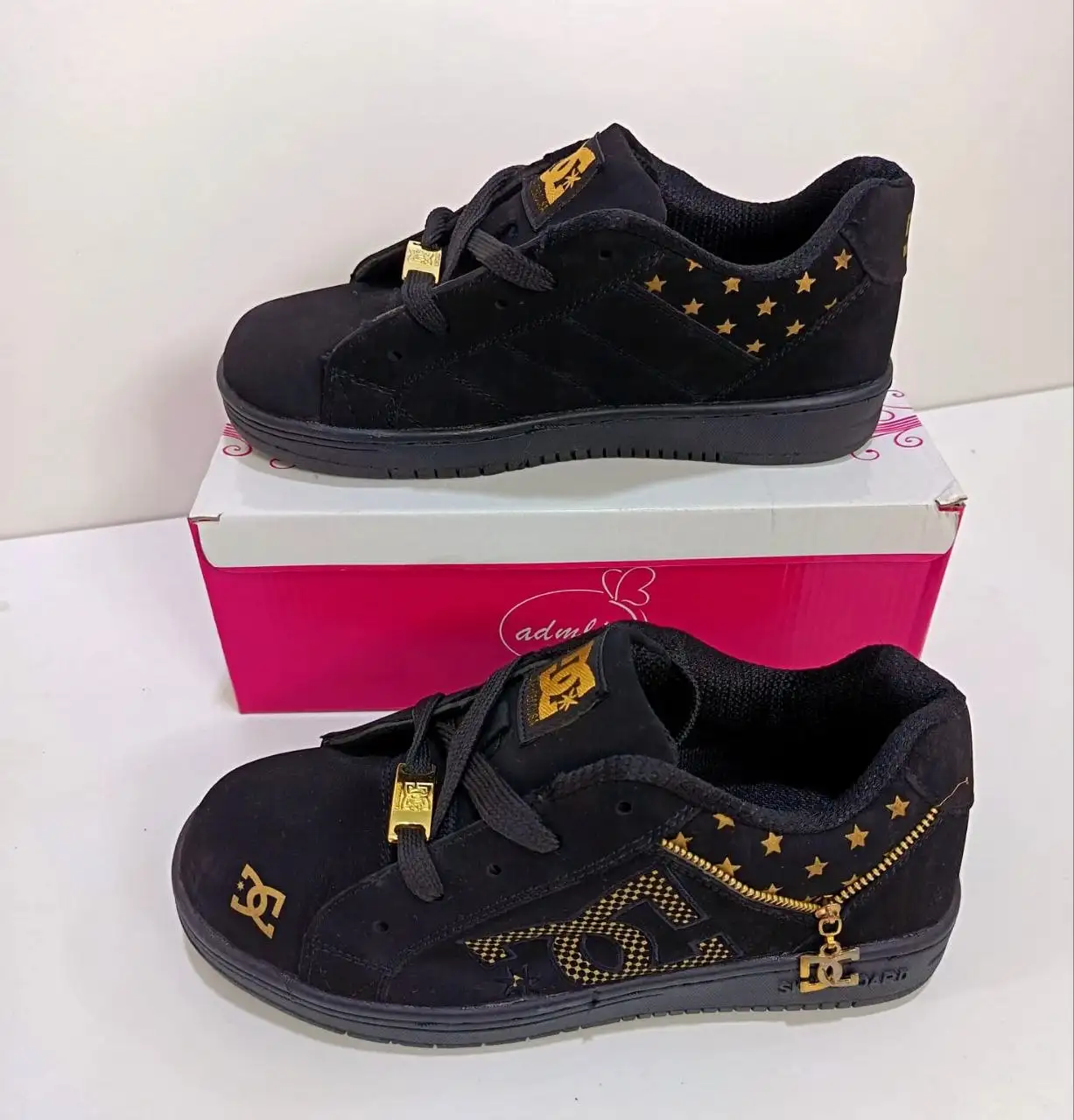 Продажа оптом - Одежда в Уссурийск