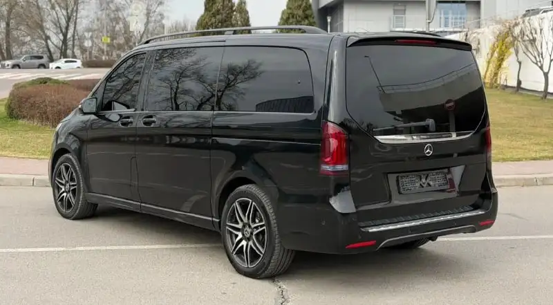 Mercedes-Benz V-Class 2019 — премиальный семейный минивэн бизнес-класса - Минивэны (Авто) в Белгород