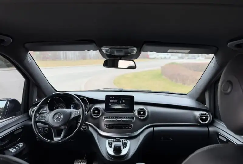 Mercedes-Benz V-Class 2019 — премиальный семейный минивэн бизнес-класса - Минивэны (Авто) в Белгород
