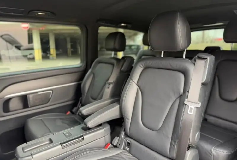 Mercedes-Benz V-Class 2019 — премиальный семейный минивэн бизнес-класса - Минивэны (Авто) в Белгород