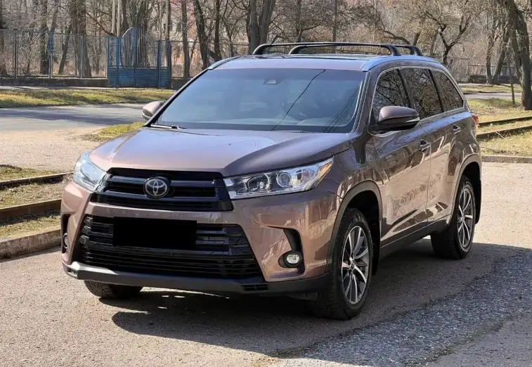Toyota Highlander 2018 — мощный и комфортный 7-местный семейный кроссовер - Авто в Белгород