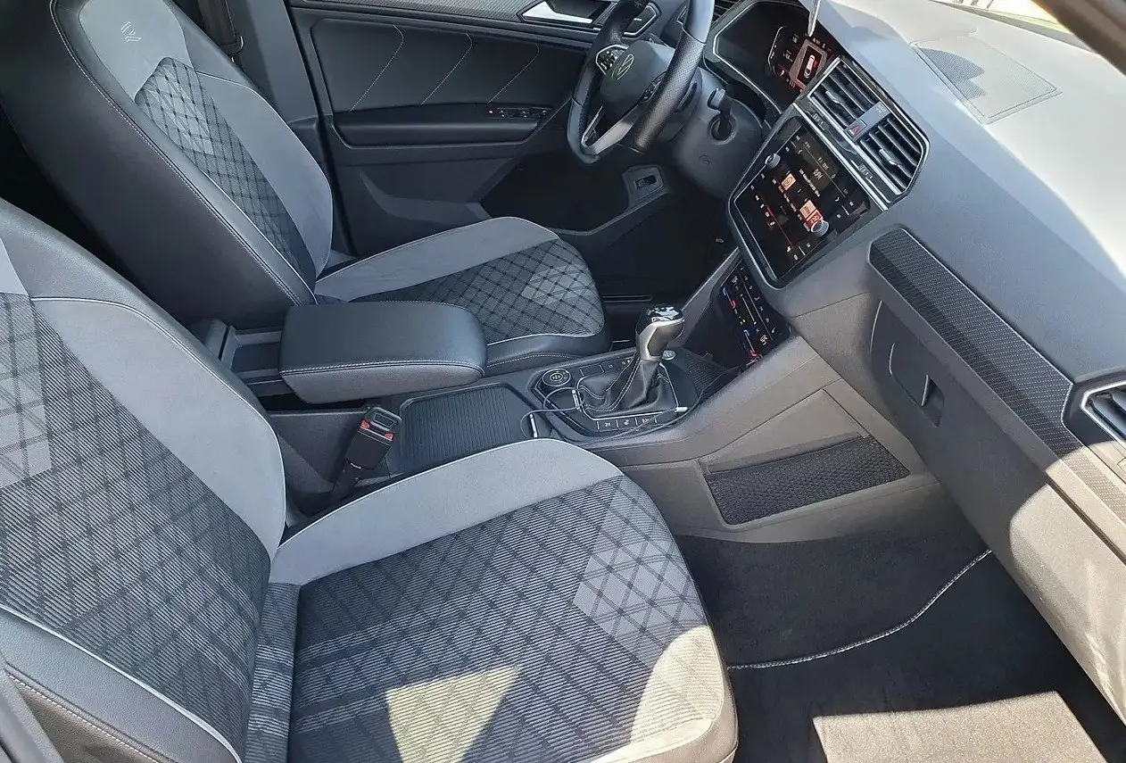 Volkswagen Tiguan 2021 в хорошем состоянии - Легковые автомобили (Авто) в Белгород