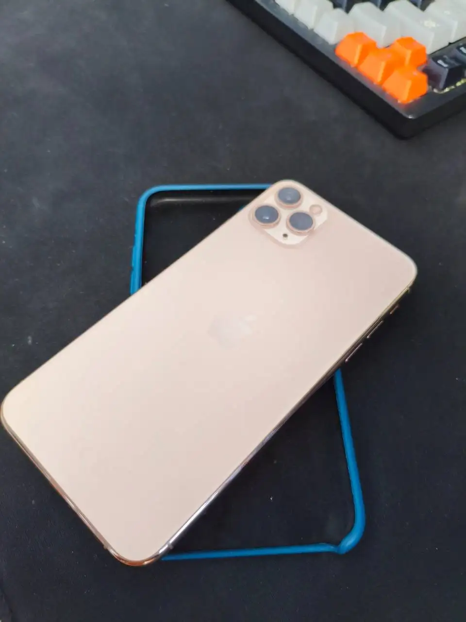 iPhone 11 Pro Max 64GB - Смартфоны и телефоны (Электроника) в Белгород