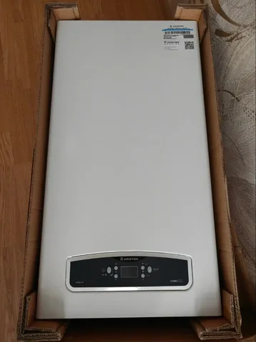 Продажа газового котла Ariston Cares XC 24 FF NG - частное объявление в Белгород