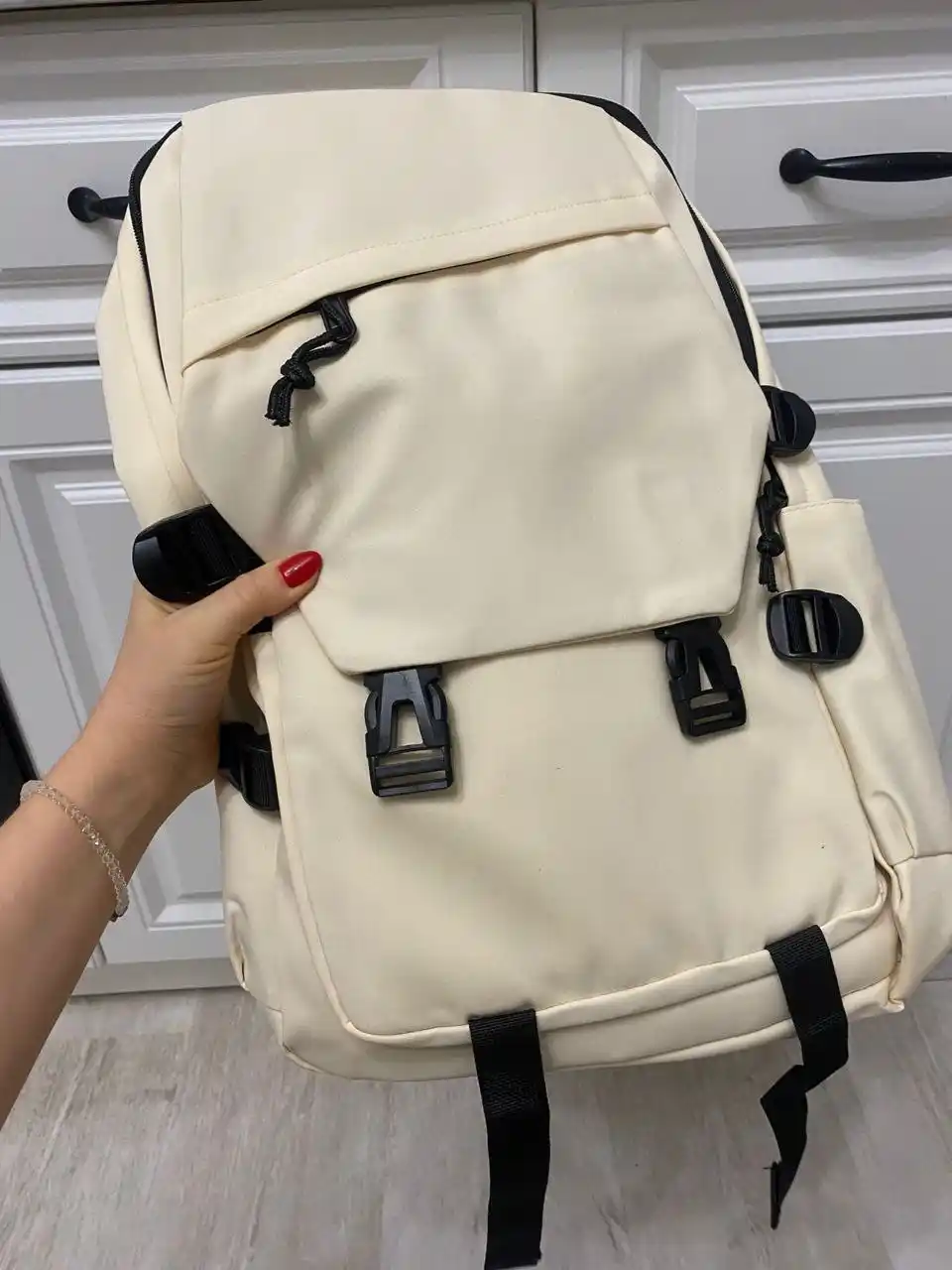 Детские вещи и спорткомплект