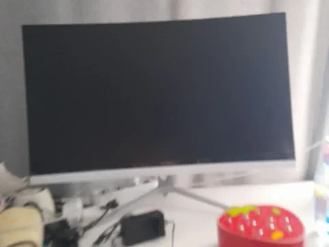 Отдам 2 монитора на запчасти - Электроника в Люберцы