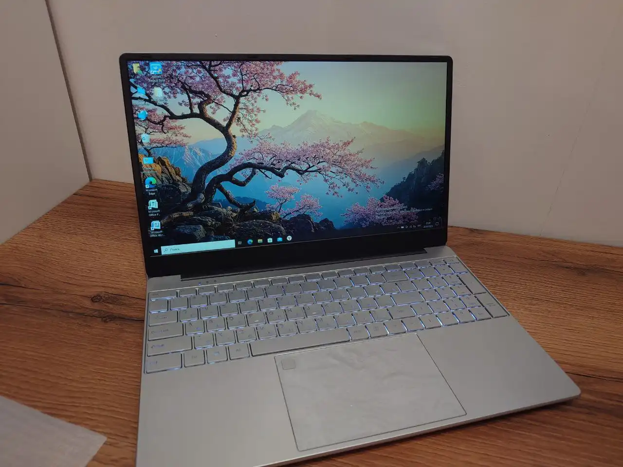 Продажа ноутбуков UOHUO LightBook