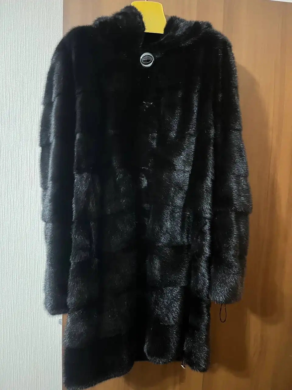 Продам норковую шубу, натуральный мех