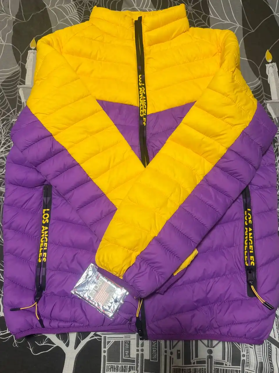 Продажа женской куртки XL из Америки