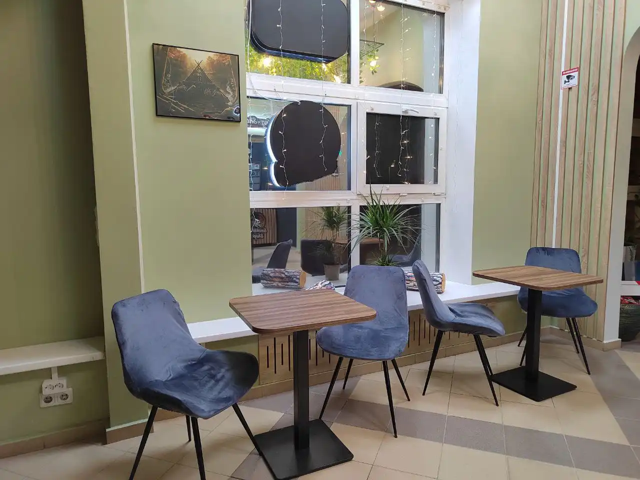 Открытие кофейни Два Бобра в Дзержинском