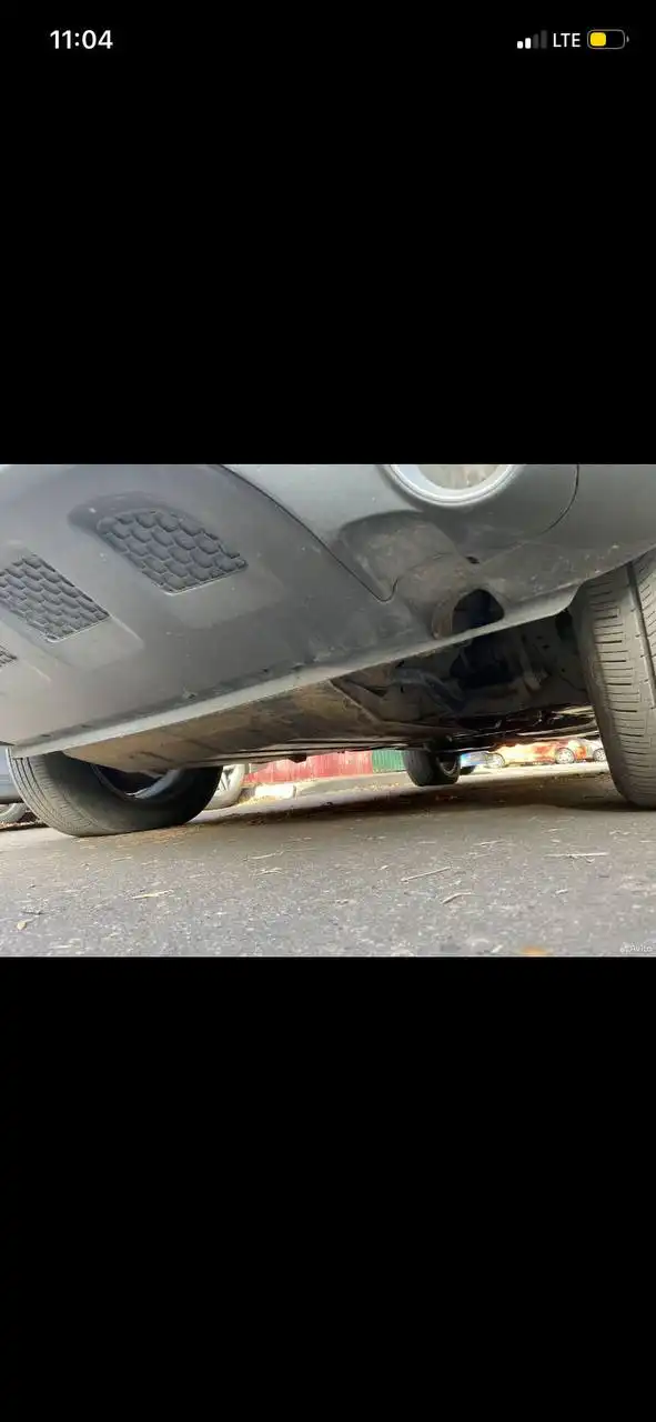 Продажа бампера Volkswagen Touareg 2008 года