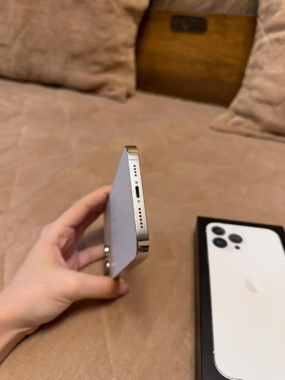 Продам iPhone 13 Pro Max 128 ГБ в идеальном состоянии