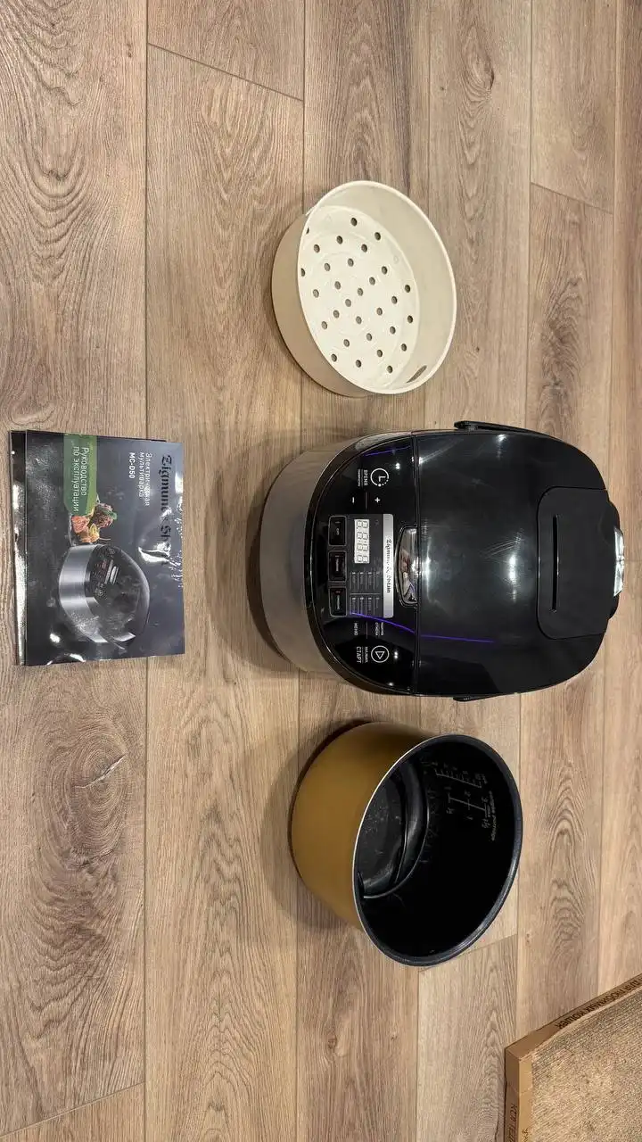 Продам мультиварку Zigmund Shtain MC-D50