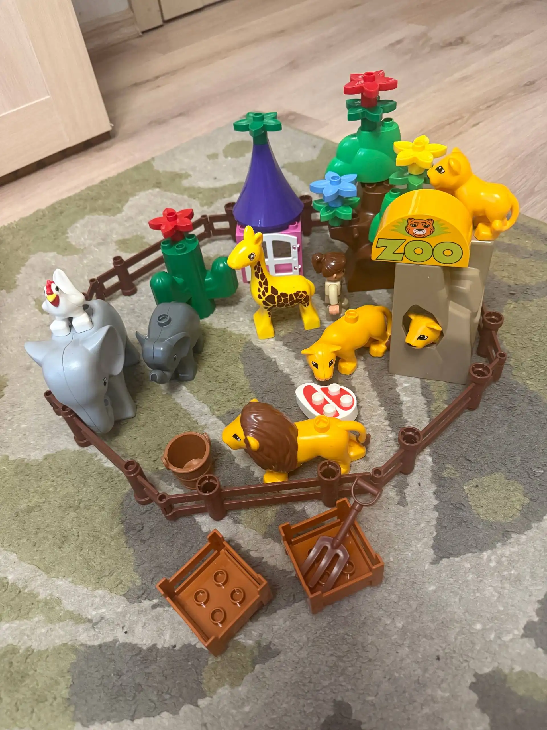 Лего дупло домик + зоопарк - Конструкторы (Товары для детей) в Люберцы