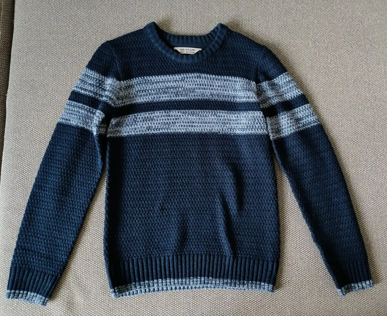 Свитера и кардиган 140-146 размер - Детская одежда (Одежда) в Люберцы