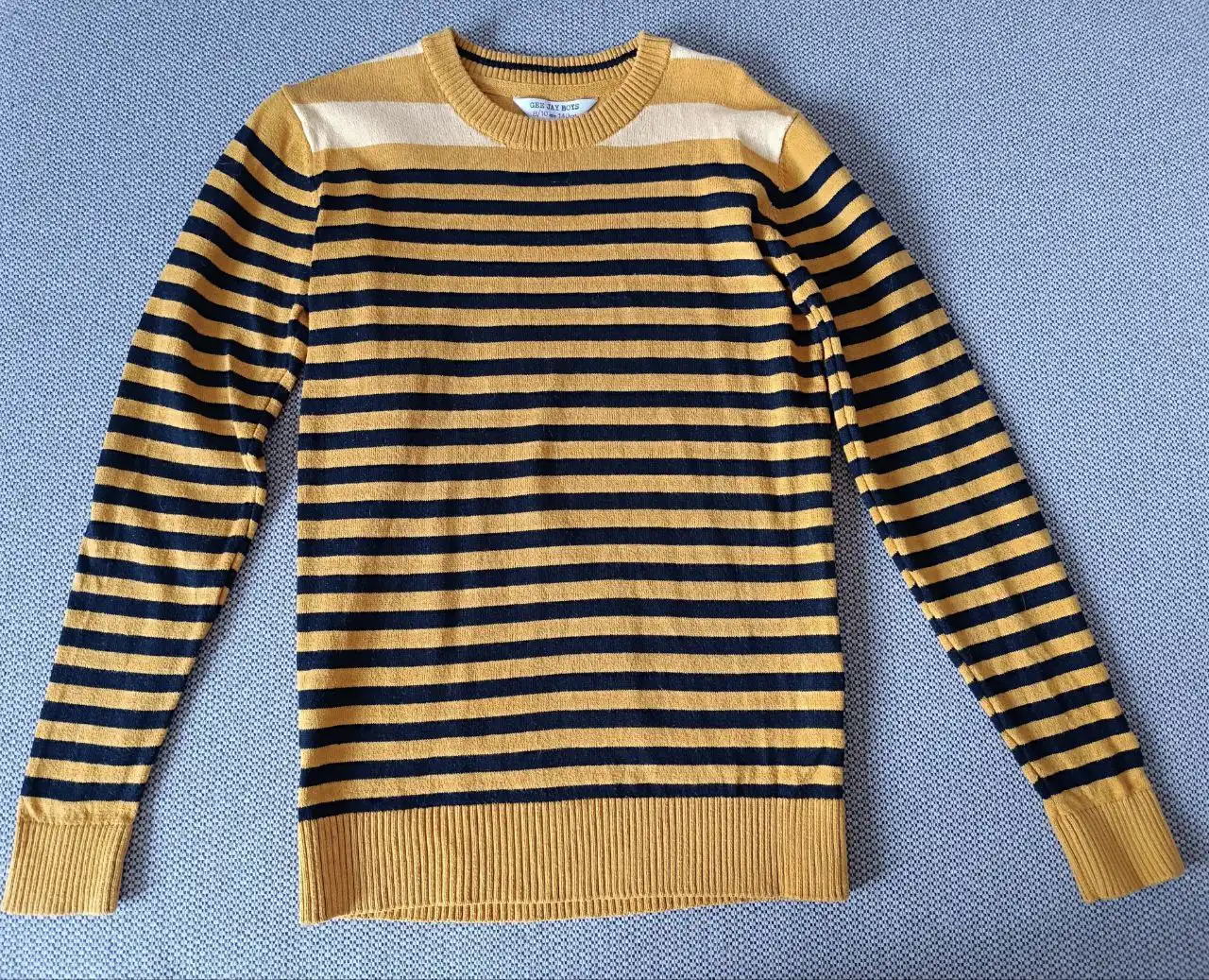 Свитера и кардиган 140-146 размер - Детская одежда (Одежда) в Люберцы