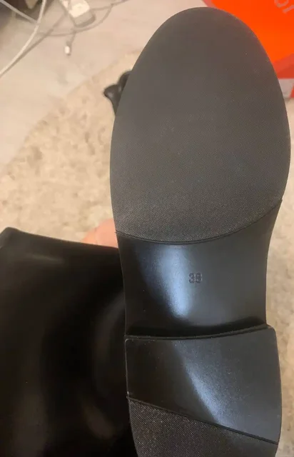 Женская зимняя куртка размер 38 - Верхняя одежда в Люберцы