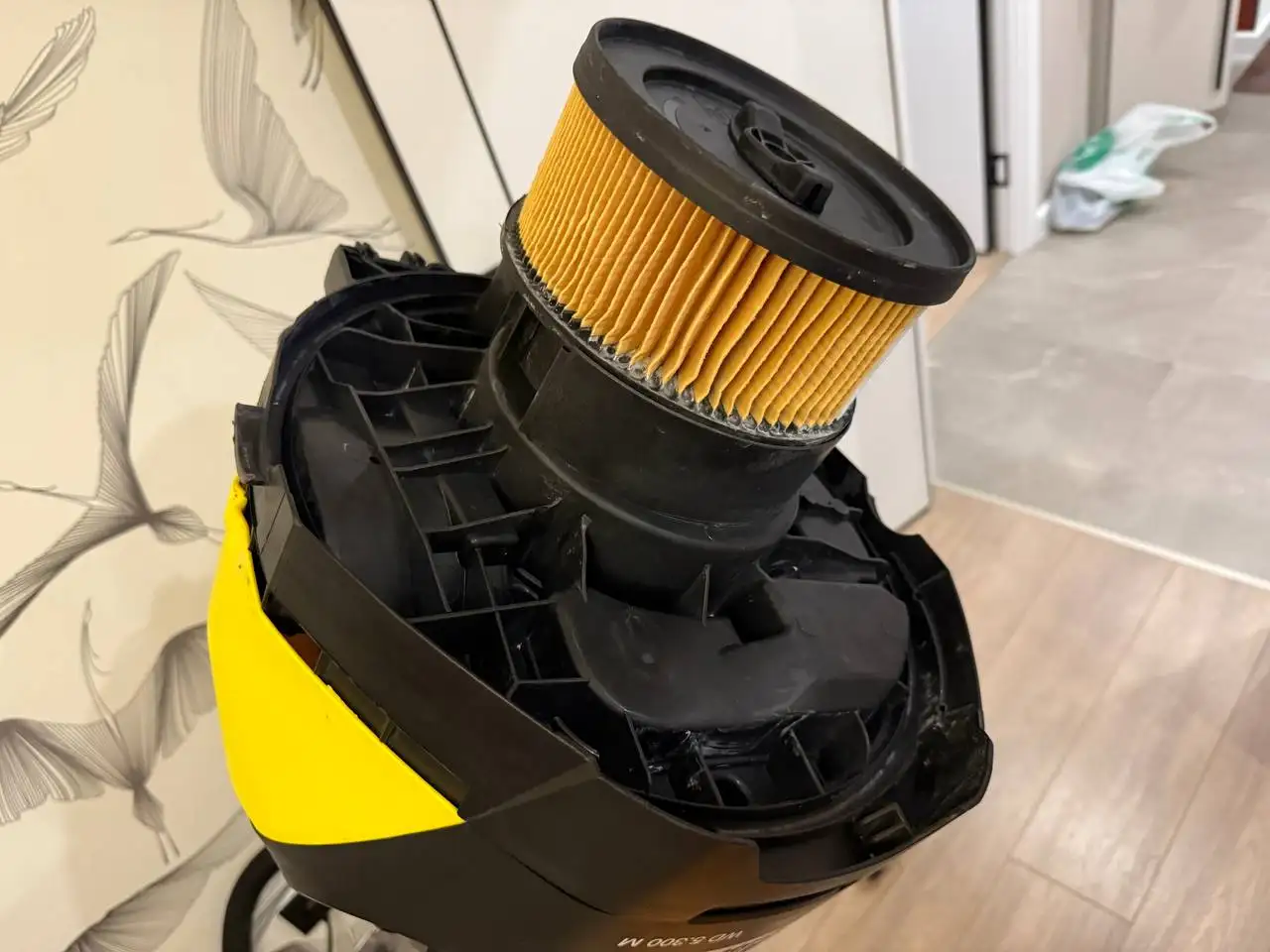 Продам пылесос Karcher WD5 - Бытовая техника (Для дома и дачи) в Калининград
