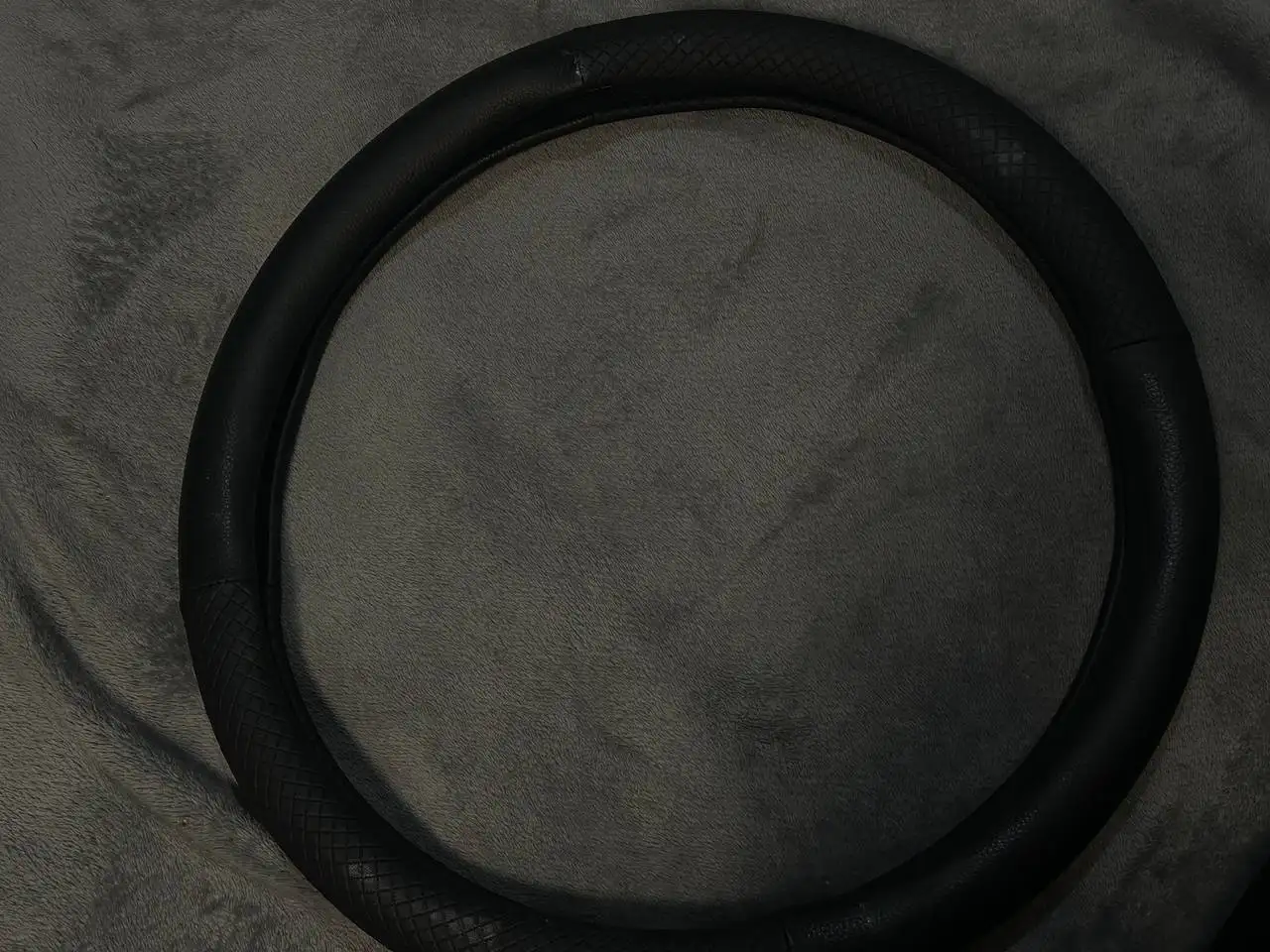 Оплетка для руля экокожа - Аксессуары для авто (Запчасти) в Калининград