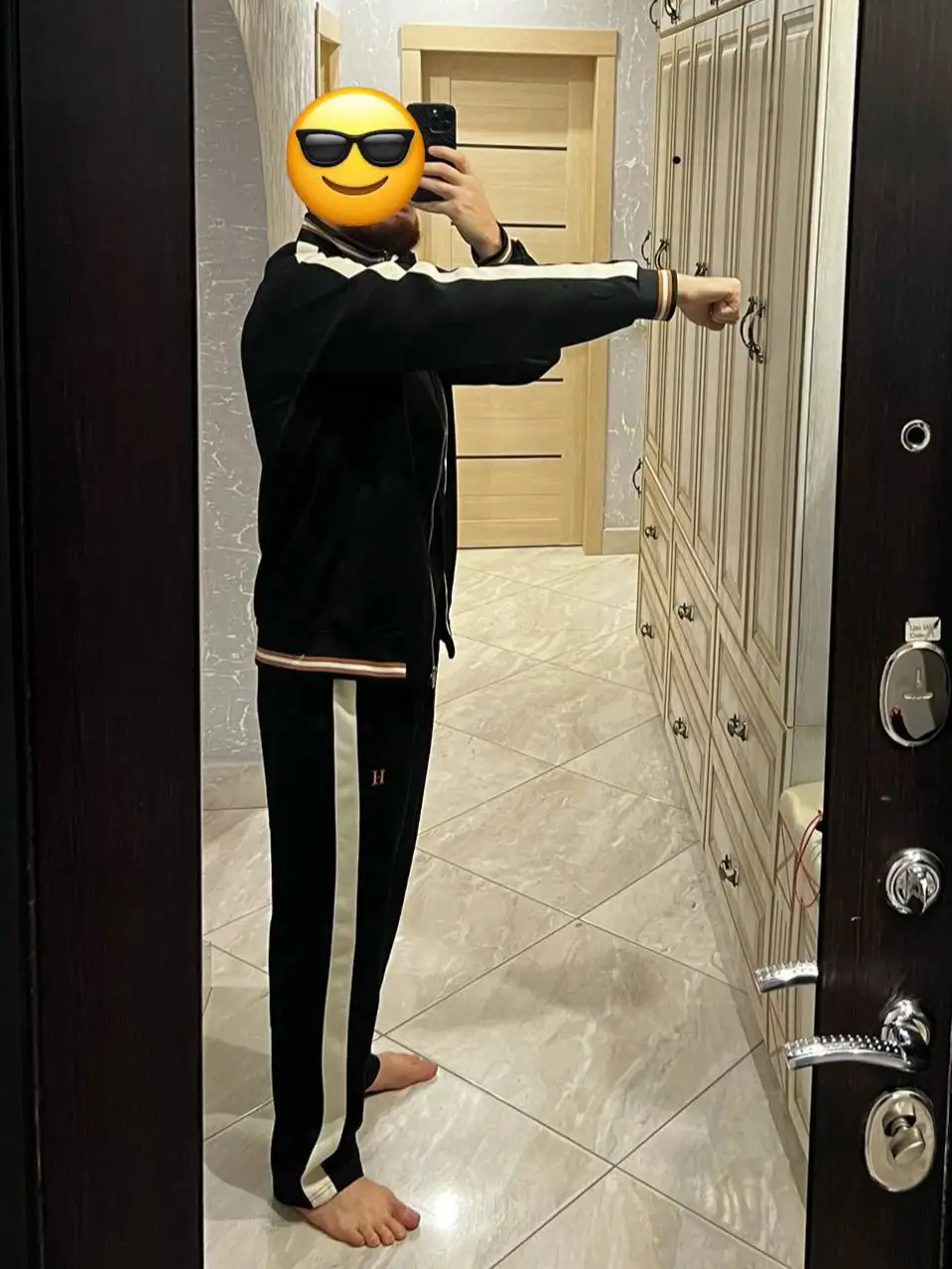 Продам спортивный костюм размер 3XL - Спортивная одежда (Одежда) в Калининград