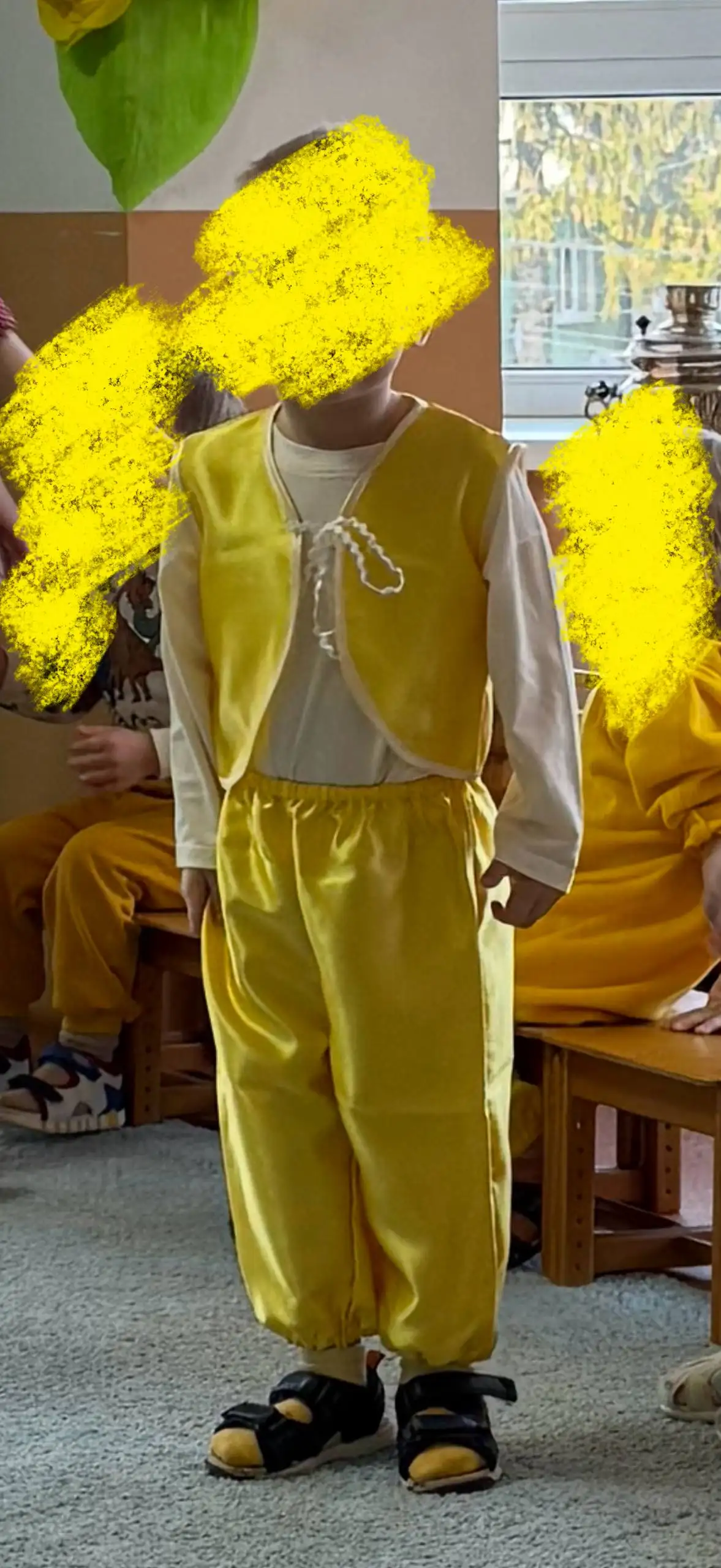 Продам костюм птенчика/цыпленка - Карнавальные костюмы (Товары для детей) в Калининград