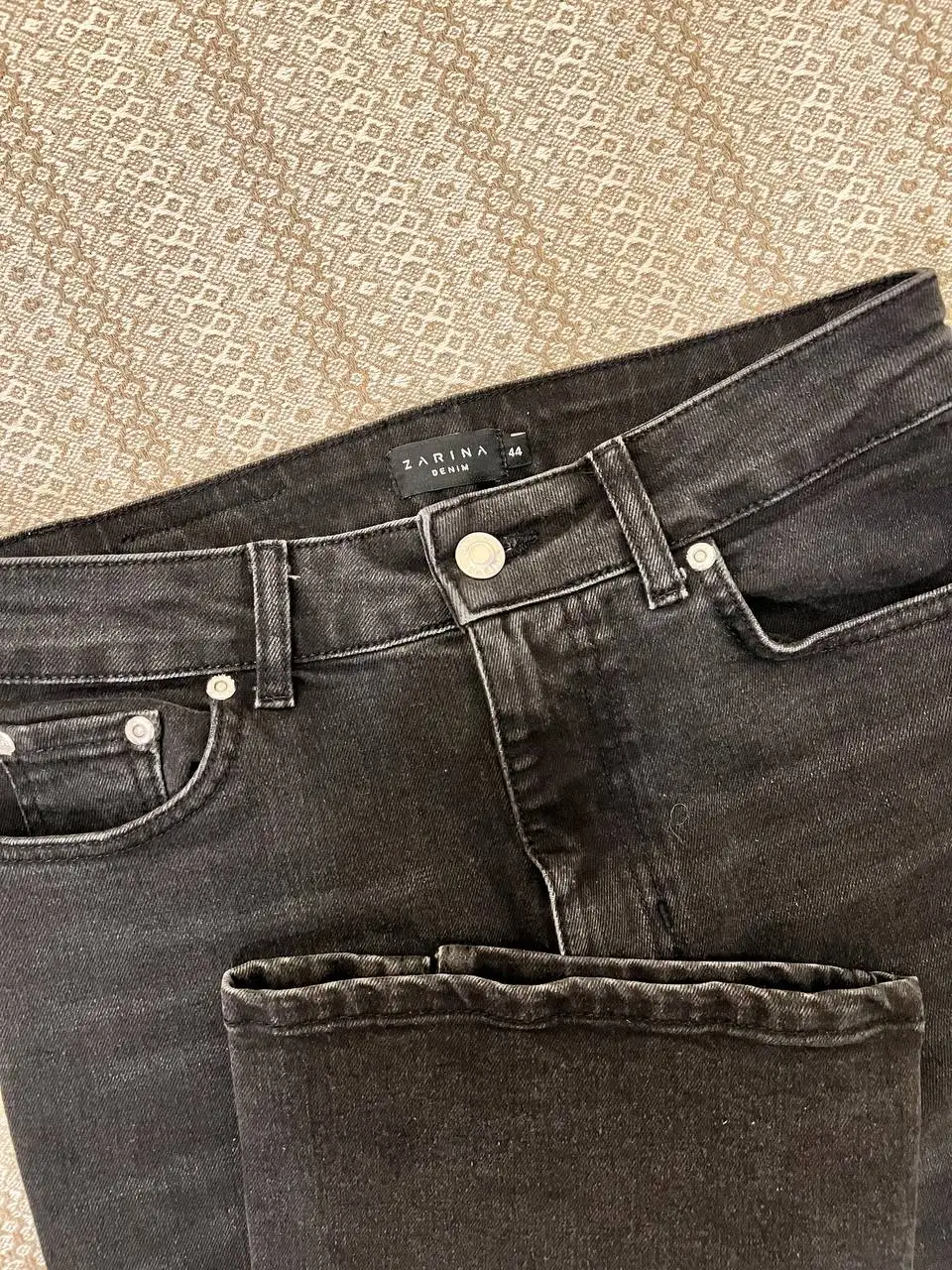 Джинсы клеш Zarina 44 размер - Джинсы (Одежда) в Калининград