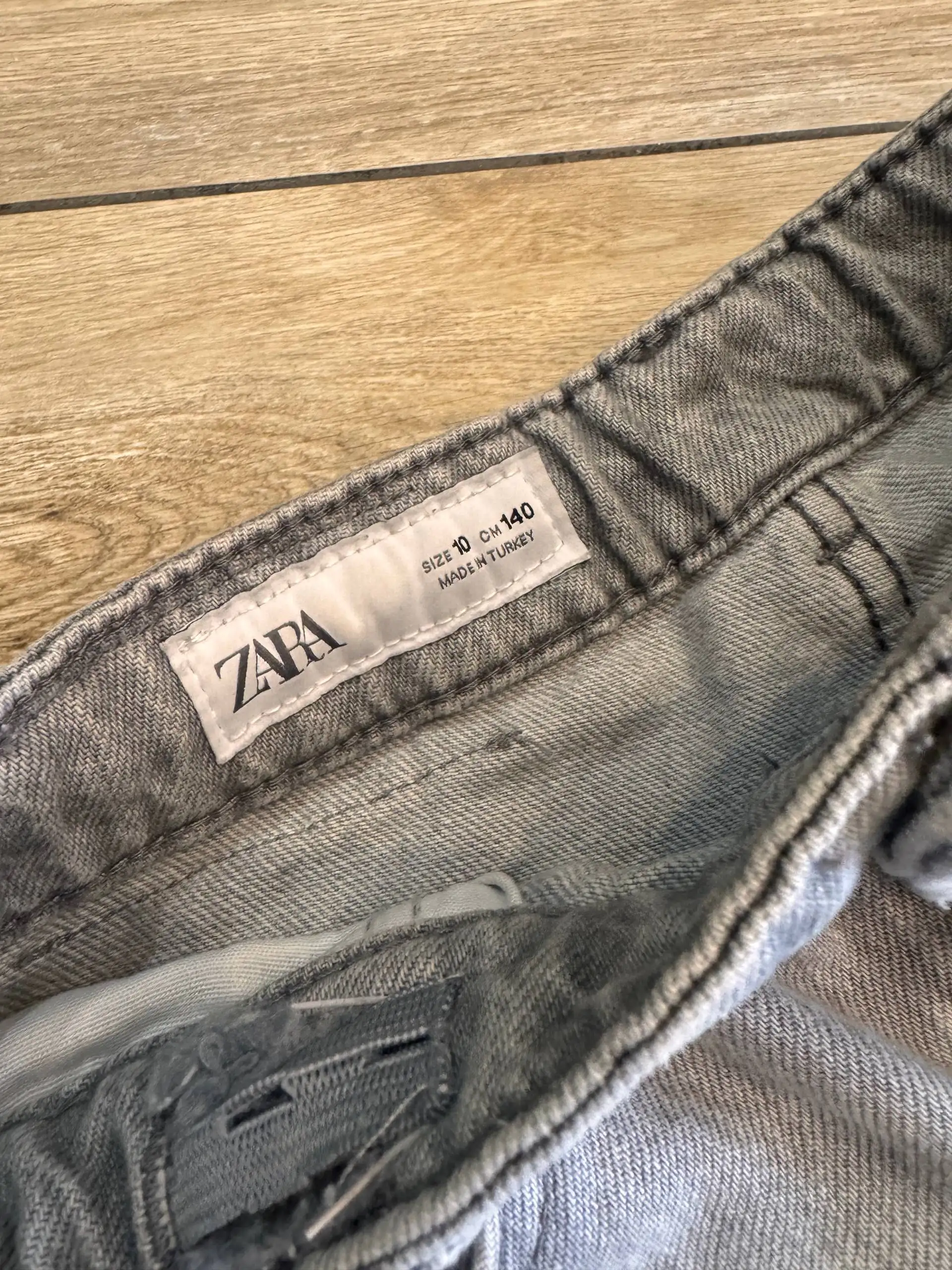 Продам джинсы Zara размер 140 - Джинсы (Одежда) в Калининград