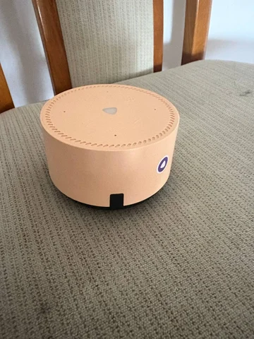 Продам Яндекс станцию Лайт - Мобильные телефоны в Калининград