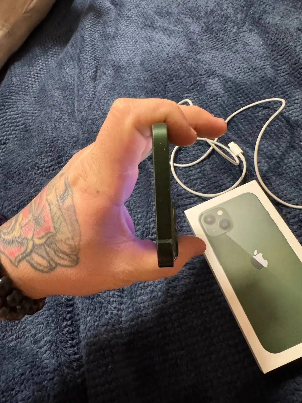 Продаю личный телефон в хорошем состоянии - Телефоны (Электроника) в Калининград