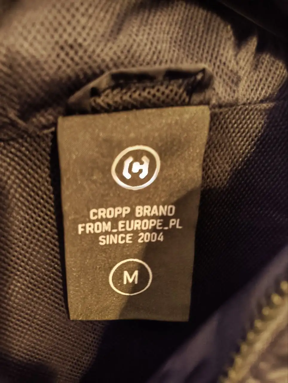 Куртка анорак Cropp с защитой от влаги и ветра - Верхняя одежда (Одежда) в Калининград