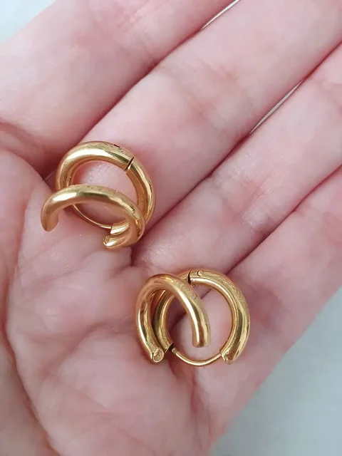 Позолоченные серьги-кольца с двойным проколом - частное объявление в Светлогорск